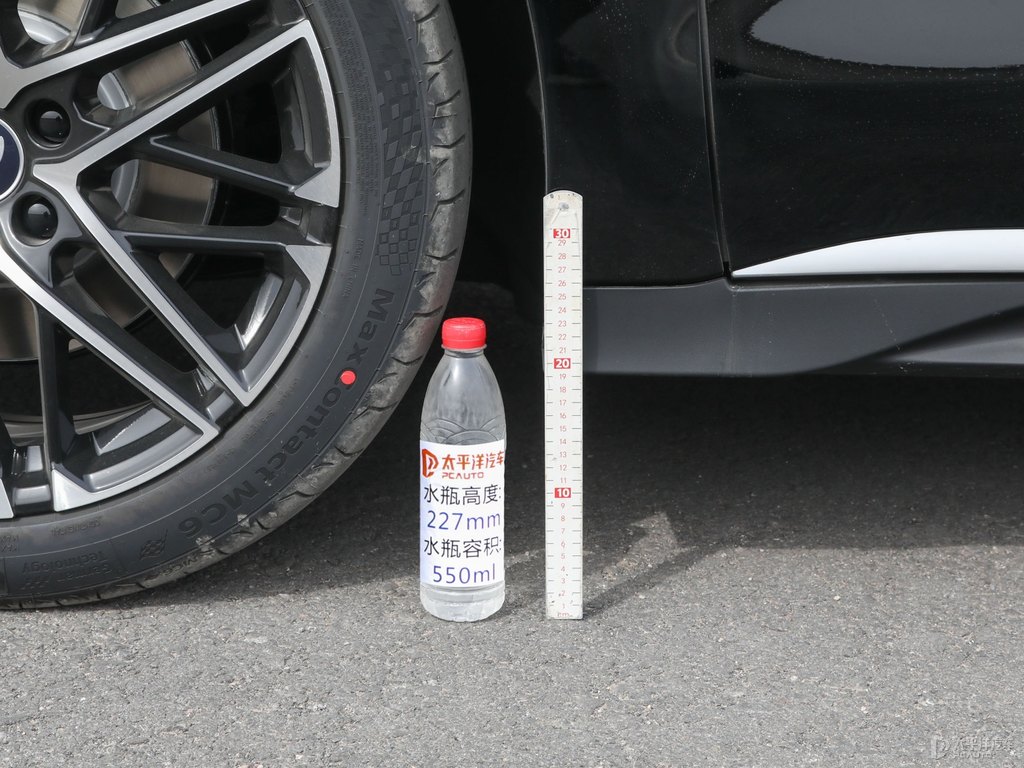 玄空黑漢車身外觀圖片