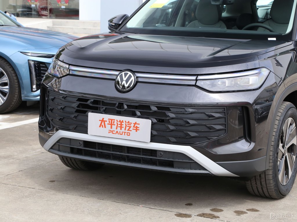 錳石黑探岳車頭外觀圖片