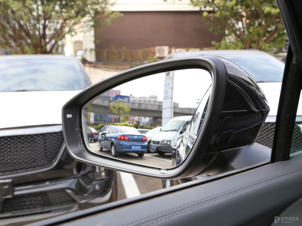 錳石黑探岳車身外觀圖片