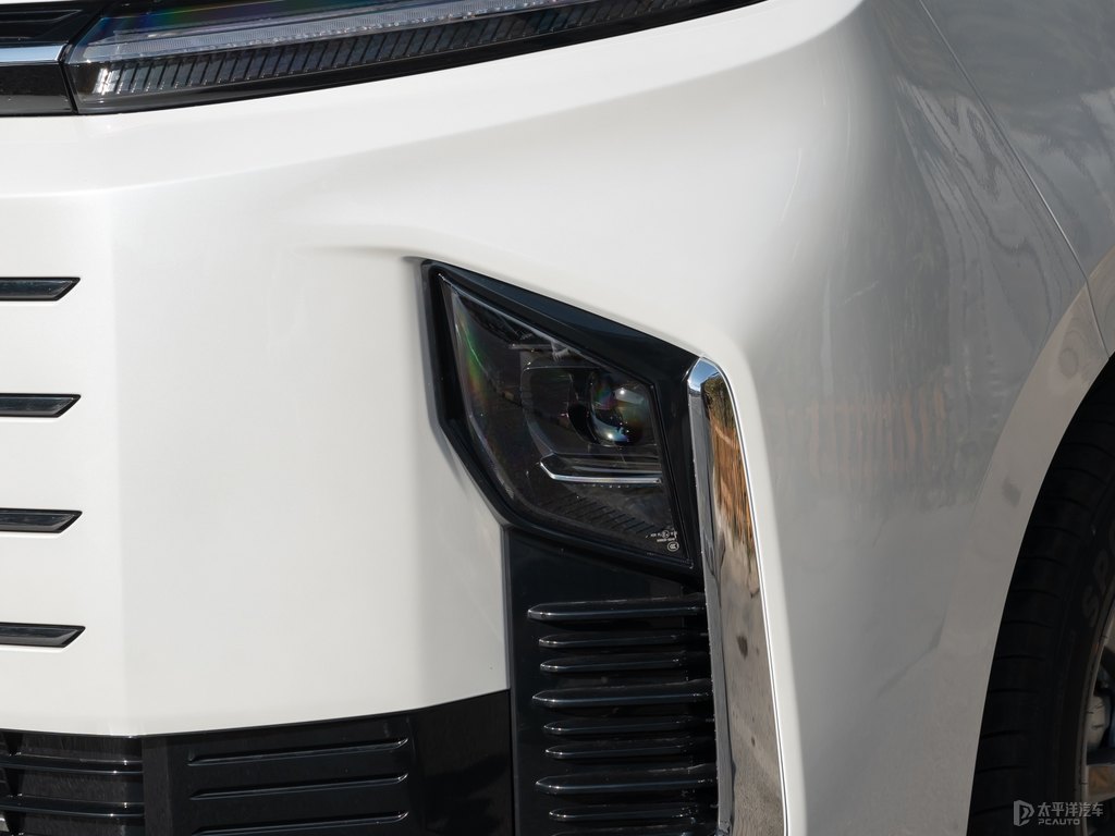 珠光白大通G50車頭外觀圖片