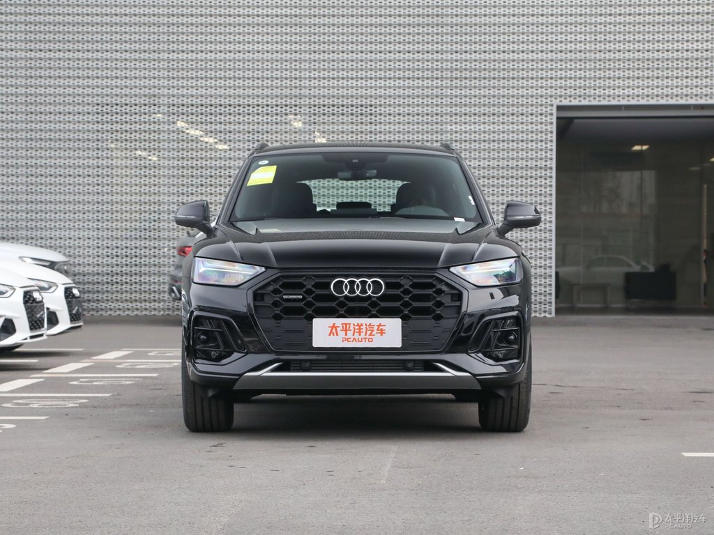傳奇黑奧迪Q5L整車外觀外觀圖片