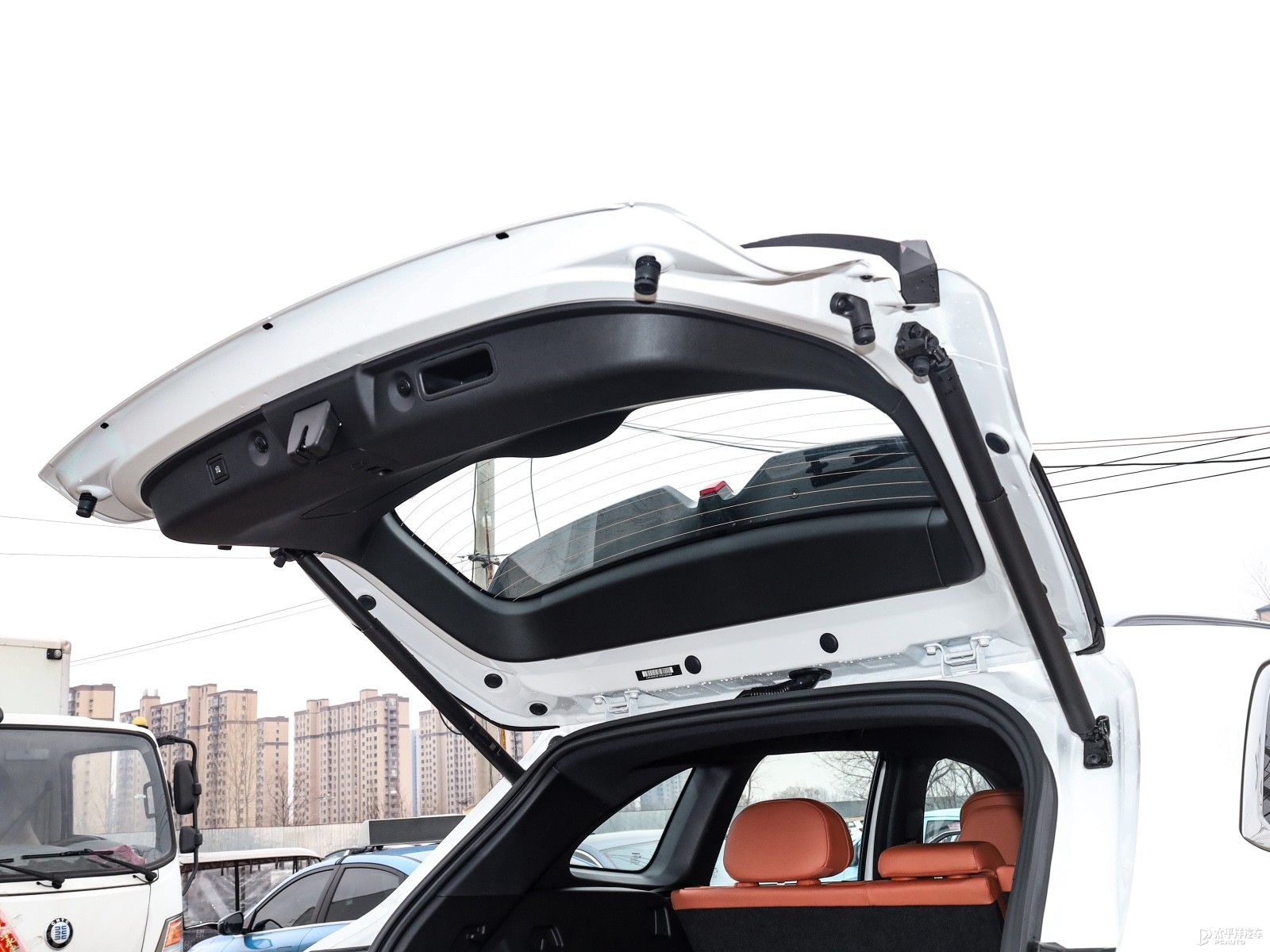 長(zhǎng)安CS75 PLUS空間高清大圖