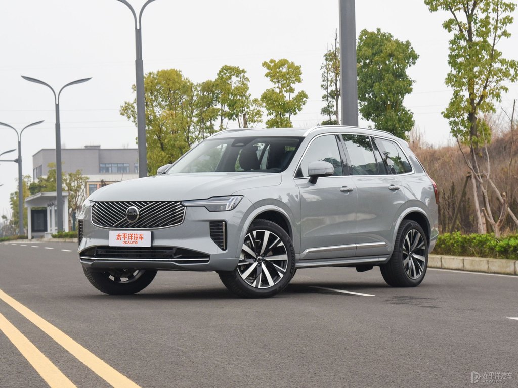 薄霧灰沃爾沃XC90整車外觀外觀圖片