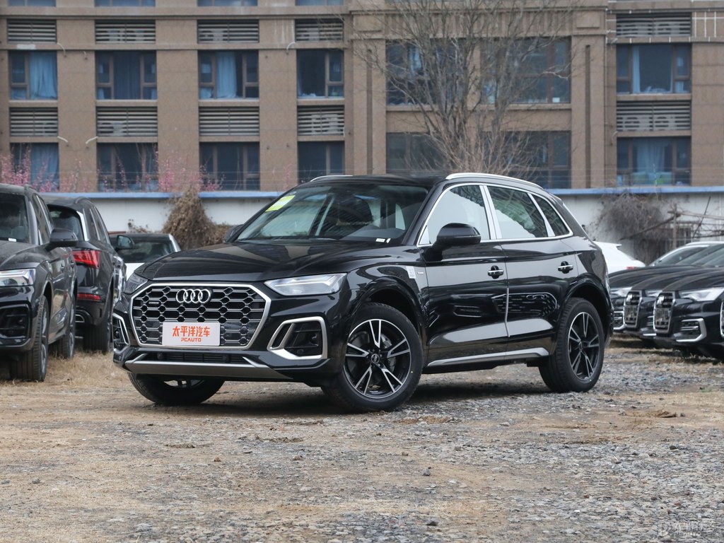 傳奇黑奧迪Q5L整車外觀外觀圖片