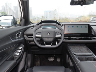 长安CS55PLUS新能源内饰实拍图