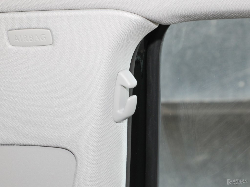 幻影黑邁騰車(chē)廂內(nèi)飾圖片