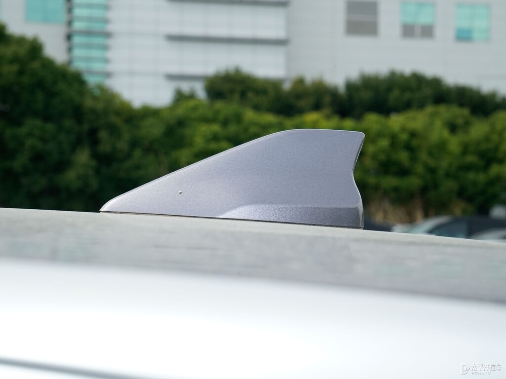 量子灰瑞虎7車(chē)身外觀圖片