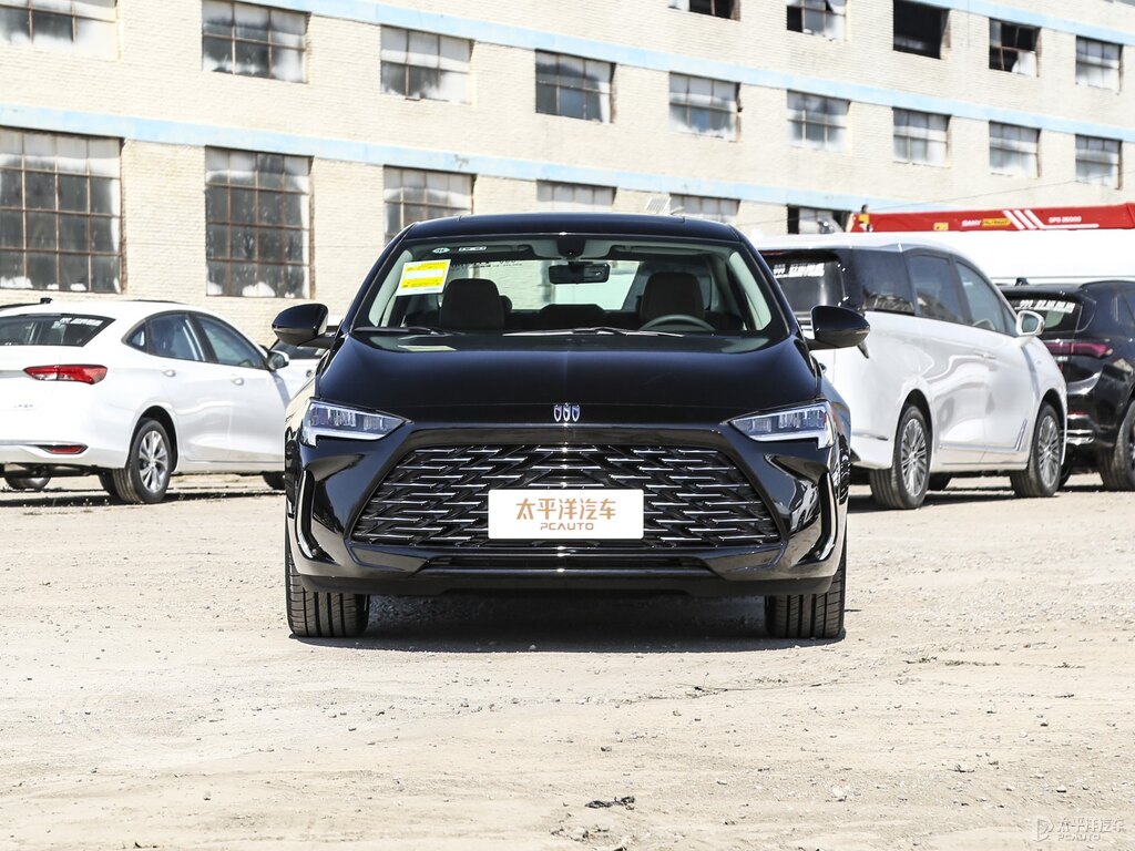 墨玉黑君威整車外觀外觀圖片