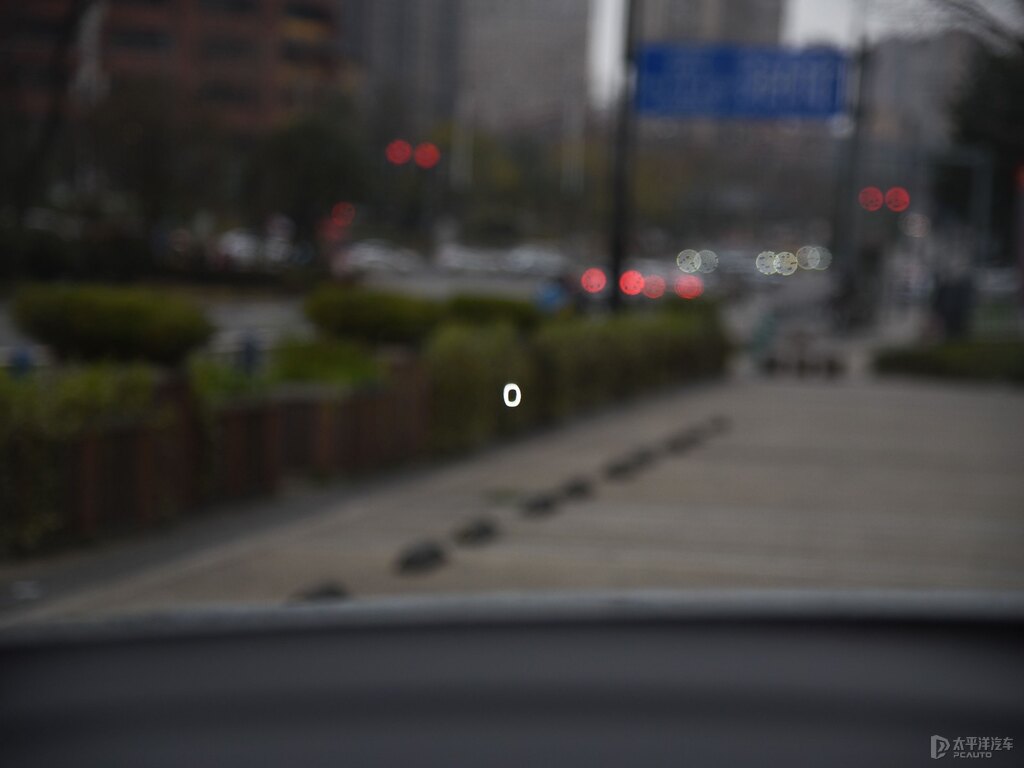 晨光銀沃爾沃XC90中控內(nèi)飾圖片