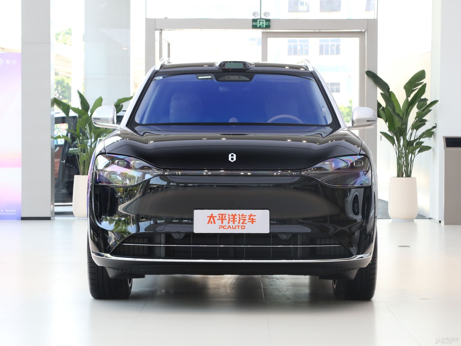 問(wèn)界M9外觀高清大圖