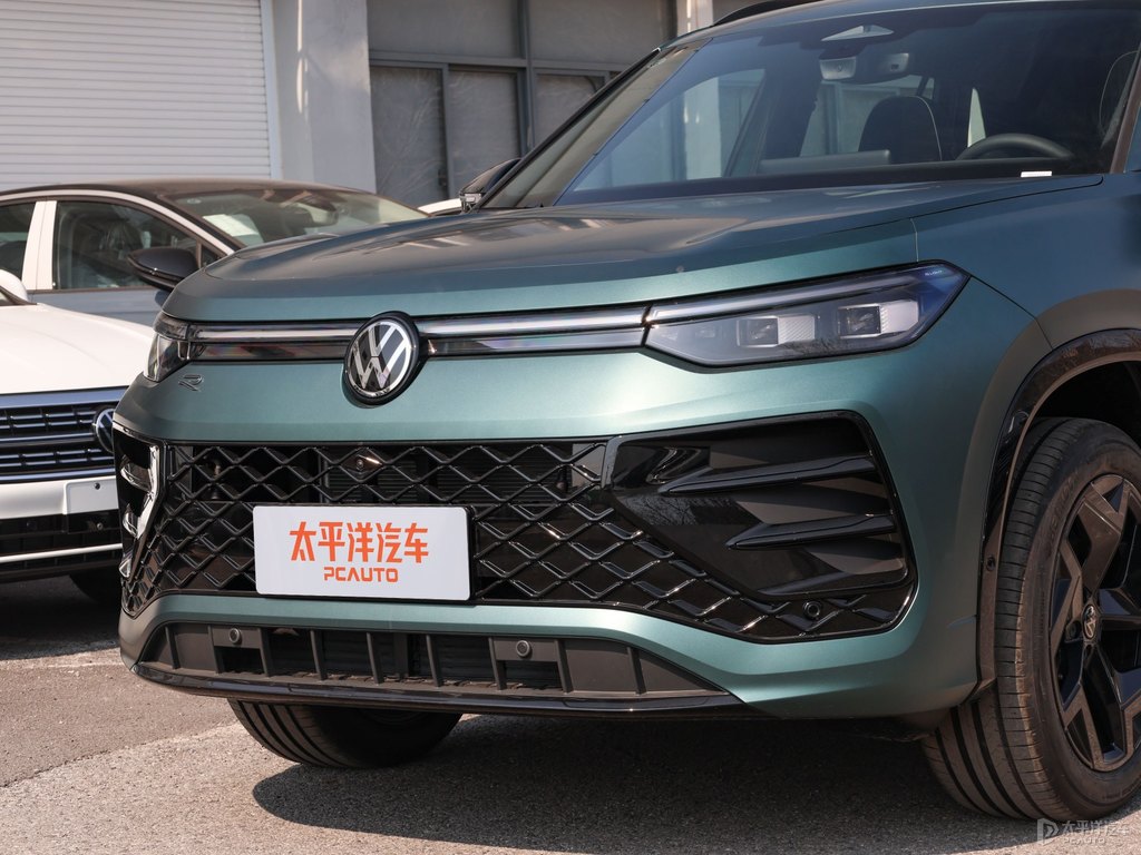 云杉青探岳車頭外觀圖片