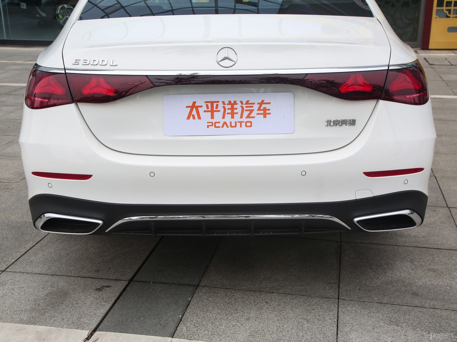 奔馳E級外觀高清大圖