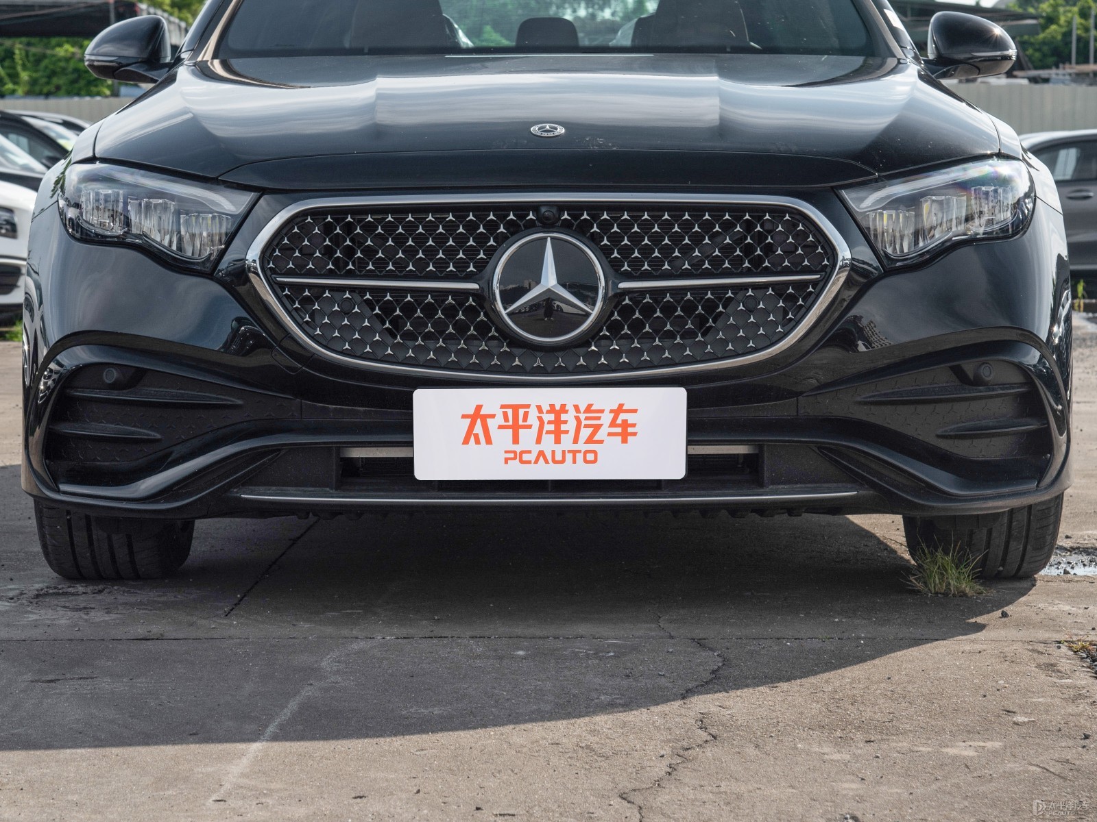 奔馳E級外觀高清大圖