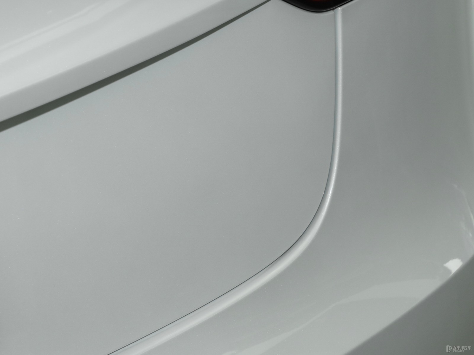 Model 3外觀高清大圖