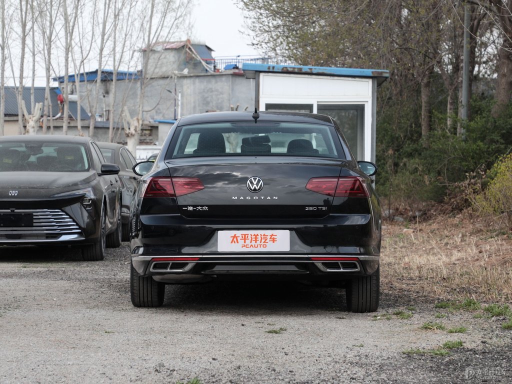 幻影黑邁騰整車外觀外觀圖片