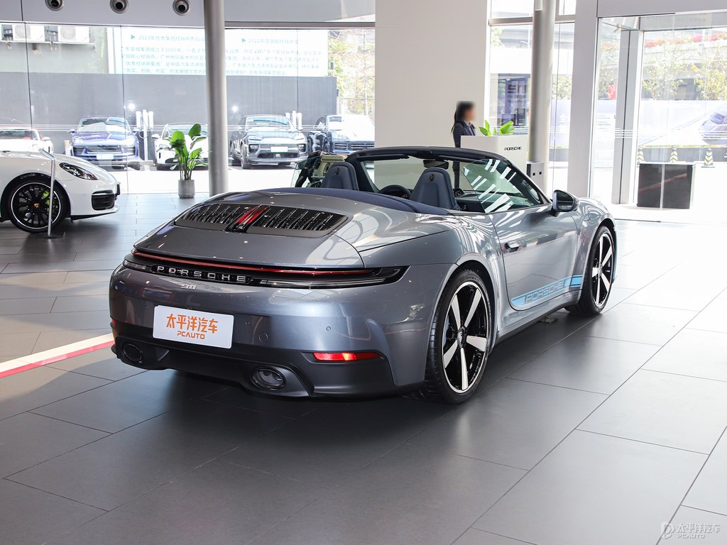 銀釩灰保時(shí)捷911整車外觀外觀圖片