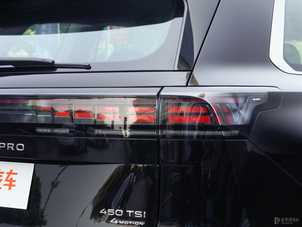 玄武黑途昂車尾外觀圖片