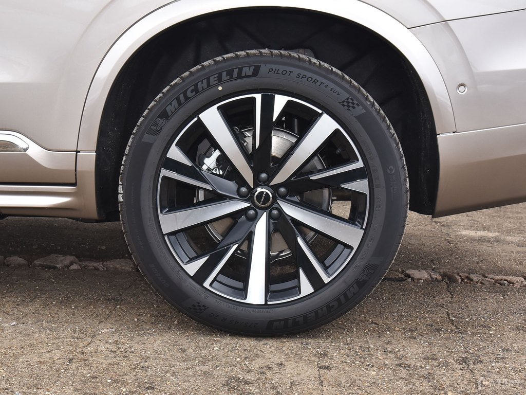 星耀沙沃爾沃XC90車身外觀圖片