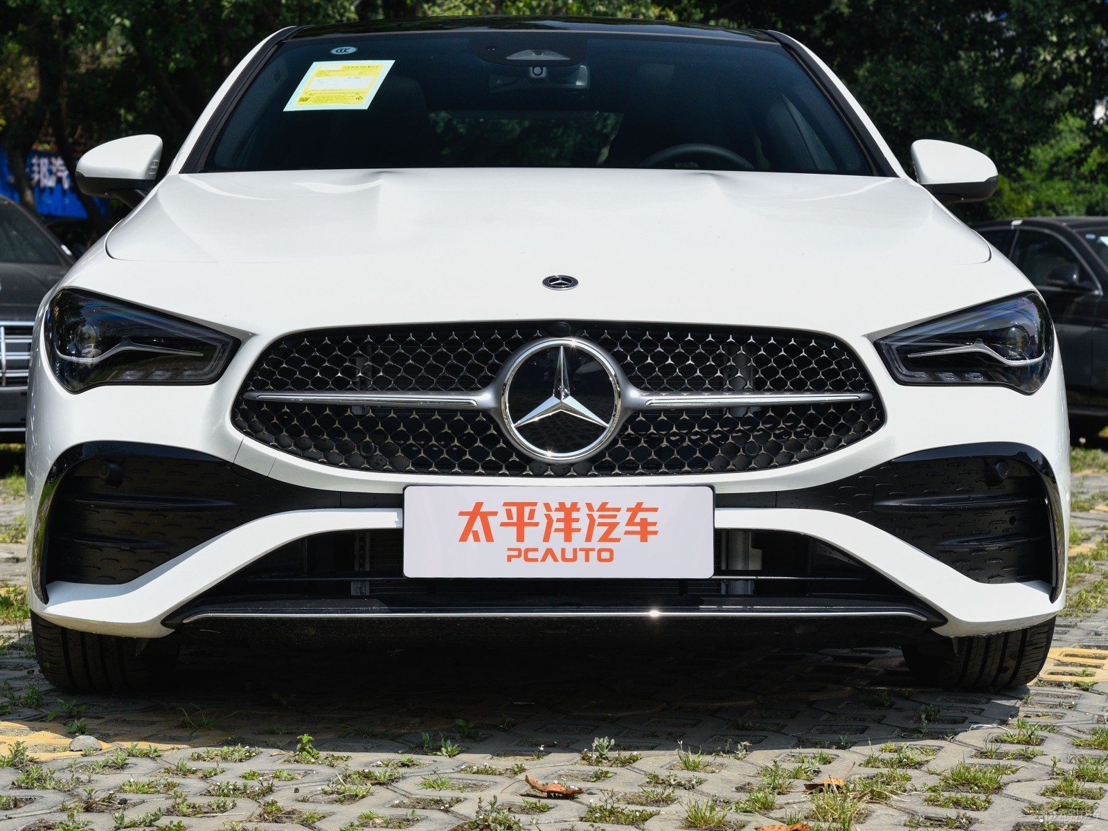 奔馳CLA級(jí)外觀高清大圖