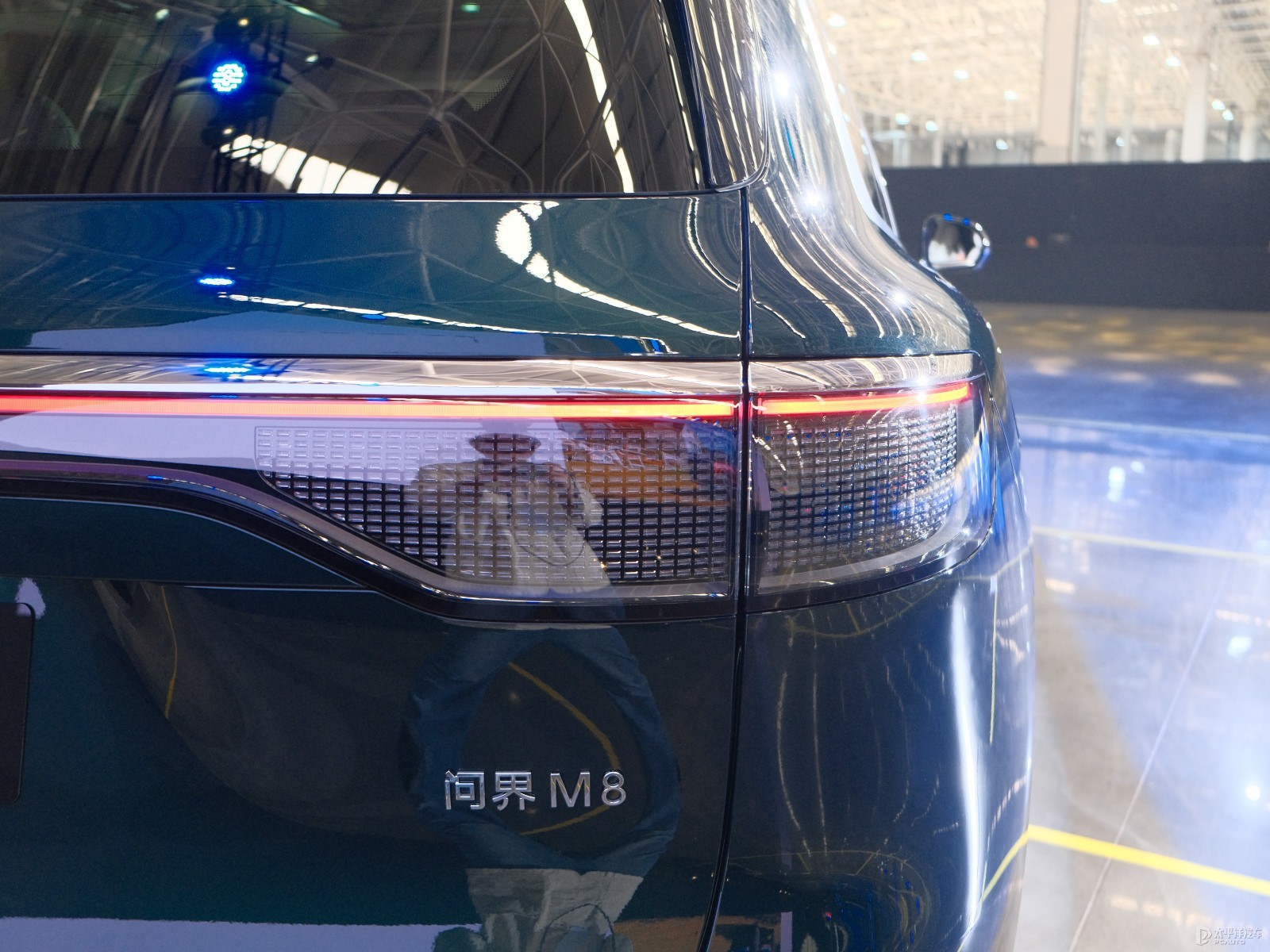 問(wèn)界M8外觀高清大圖