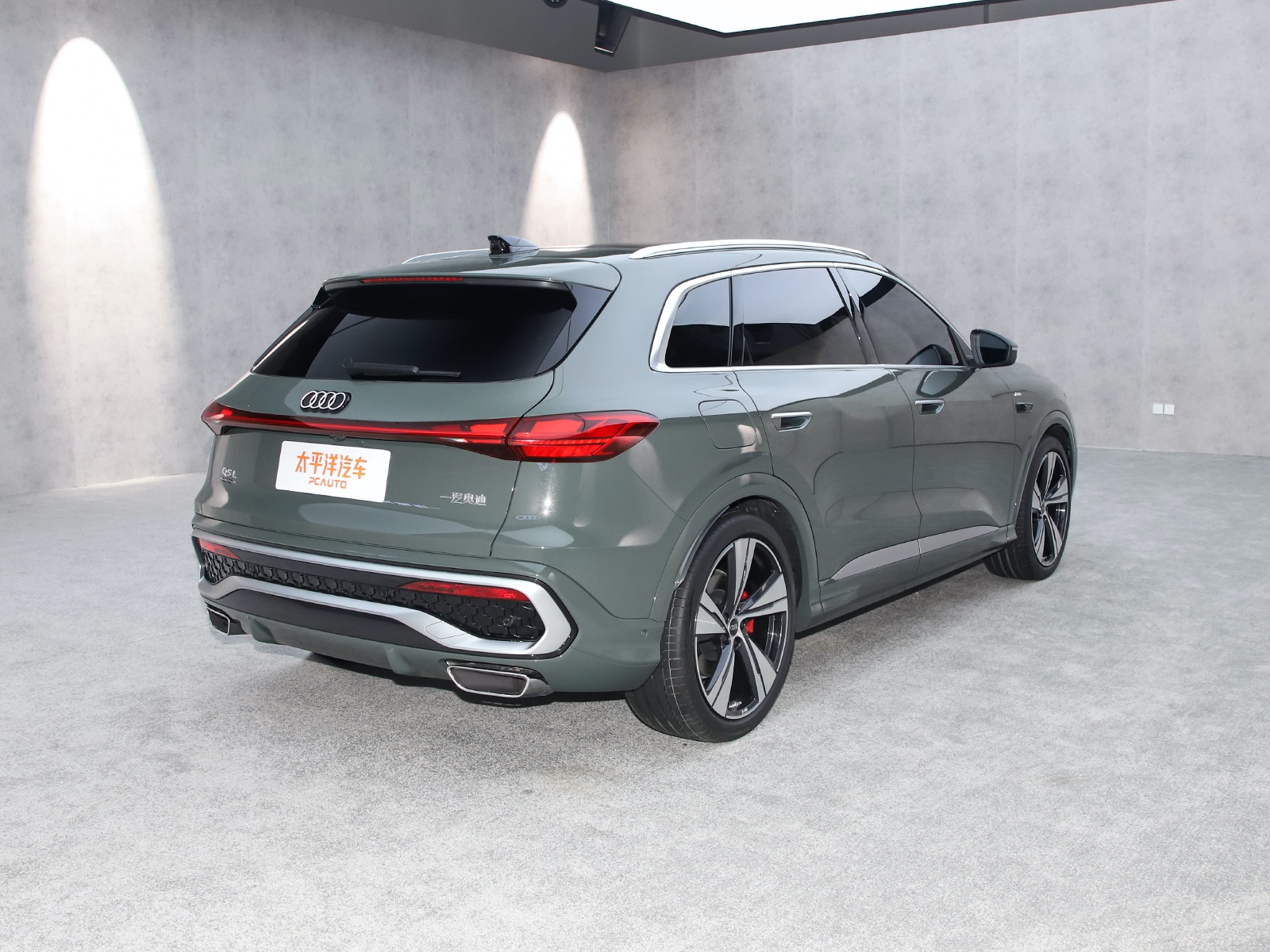 奧迪Q5L車展高清大圖