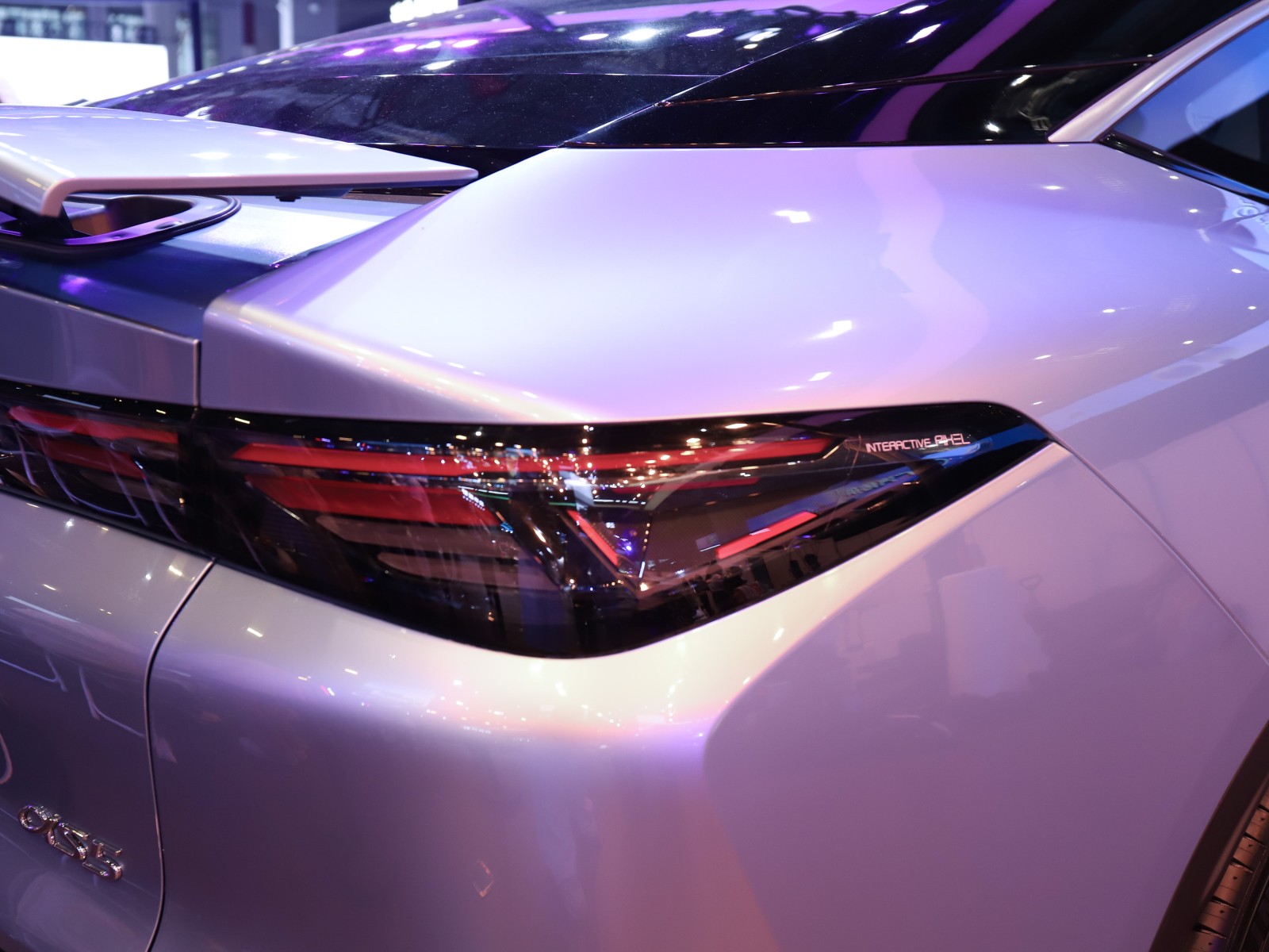 極狐 阿爾法S5車展高清大圖