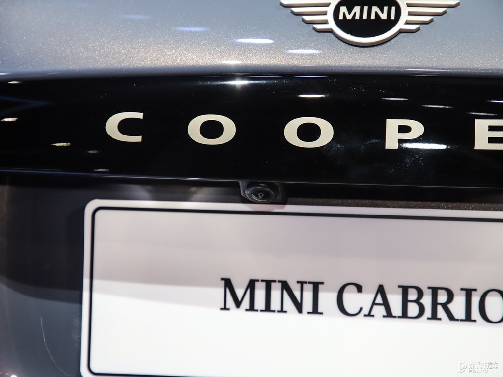 MINI CABRIODƬ