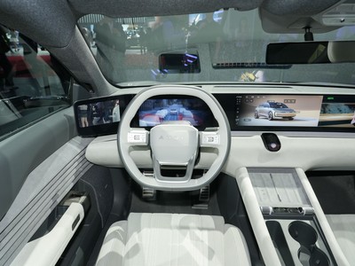 AUDI E5內(nèi)飾實拍圖