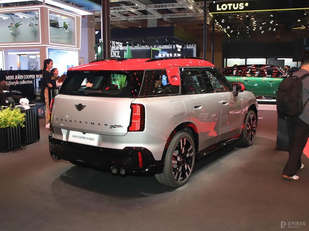 yMINI JCW COUNTRYMAN܇^^DƬ