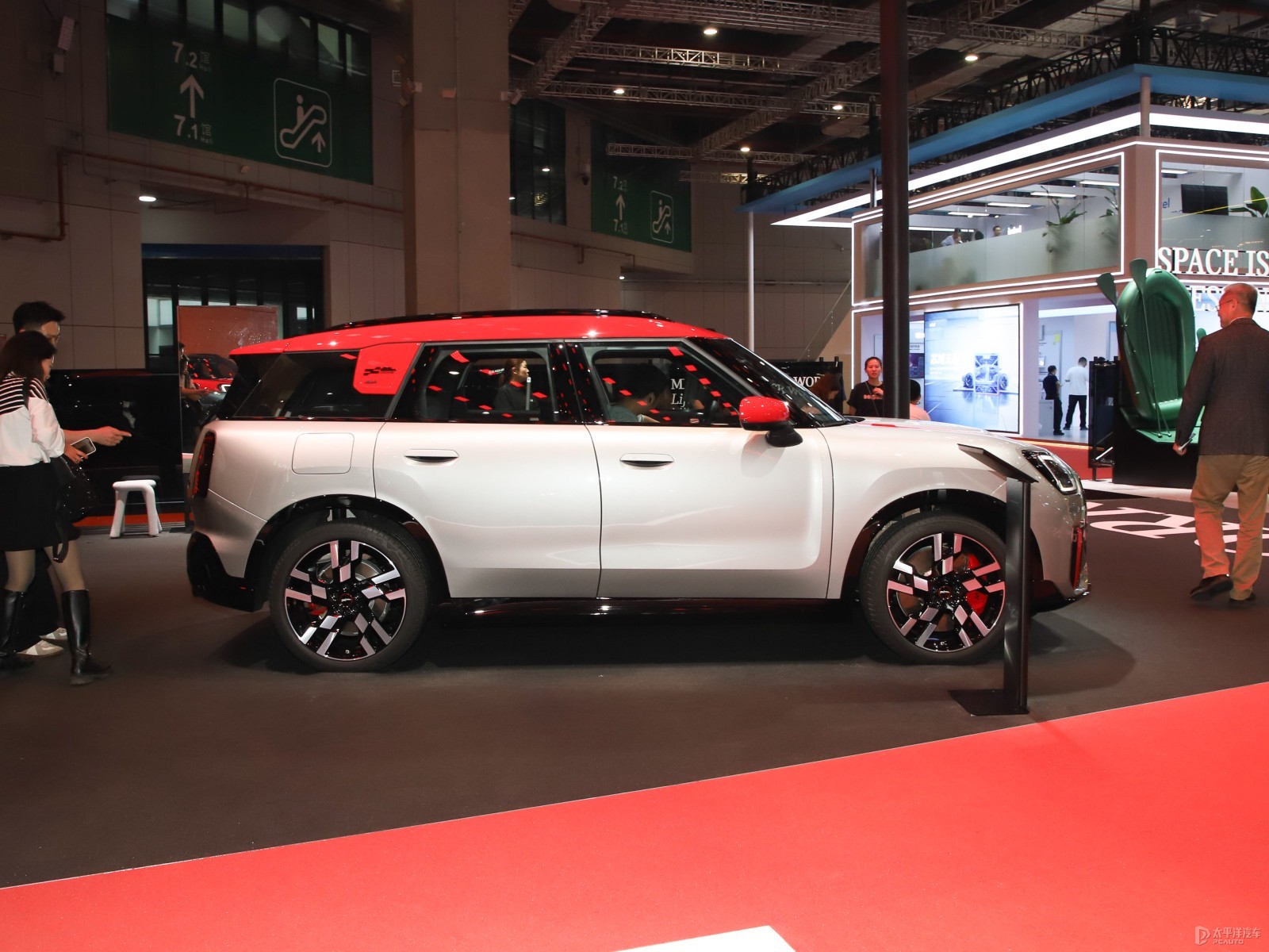 MINI JCW COUNTRYMAN外觀高清大圖
