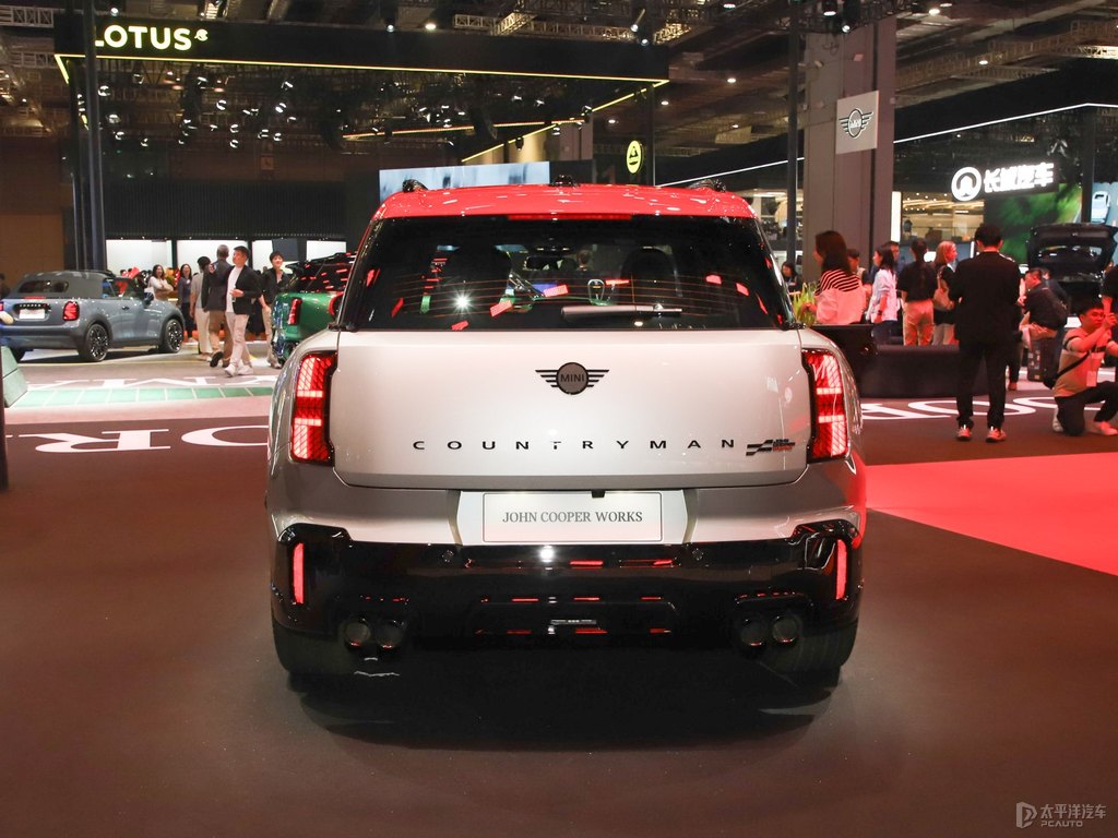 yMINI JCW COUNTRYMAN܇^^DƬ