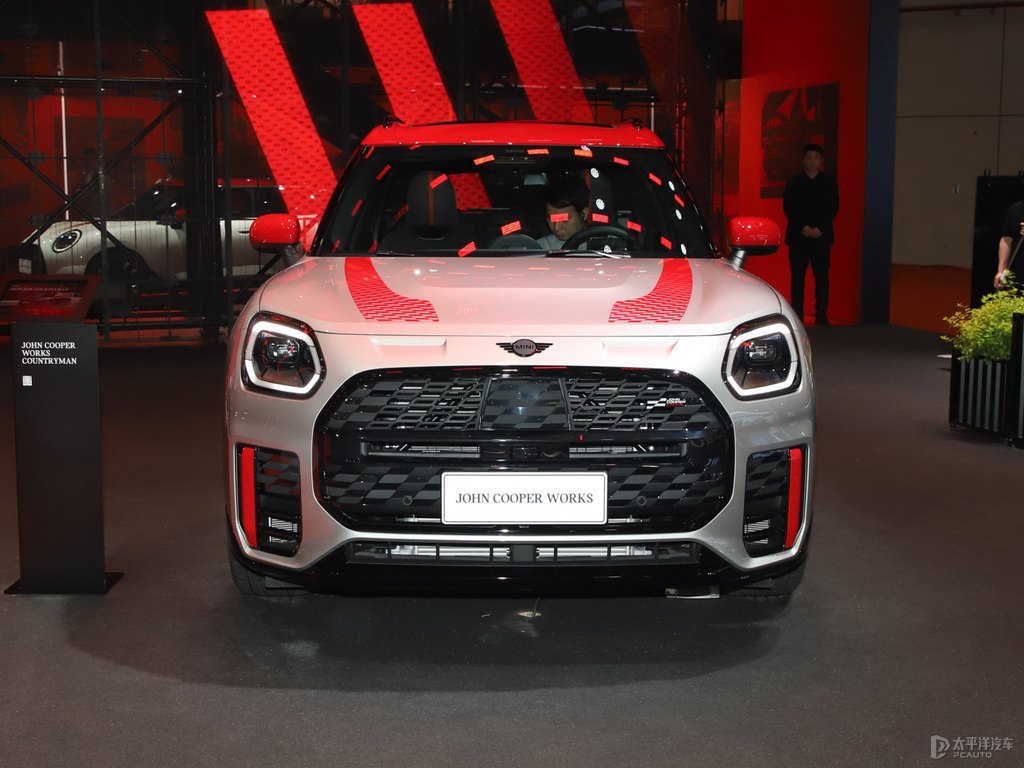 yMINI JCW COUNTRYMAN܇^^DƬ