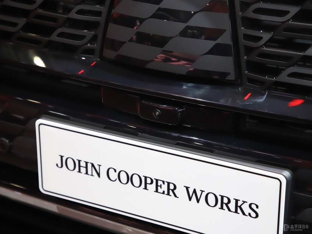 yMINI JCW COUNTRYMAN܇(ch)^^DƬ