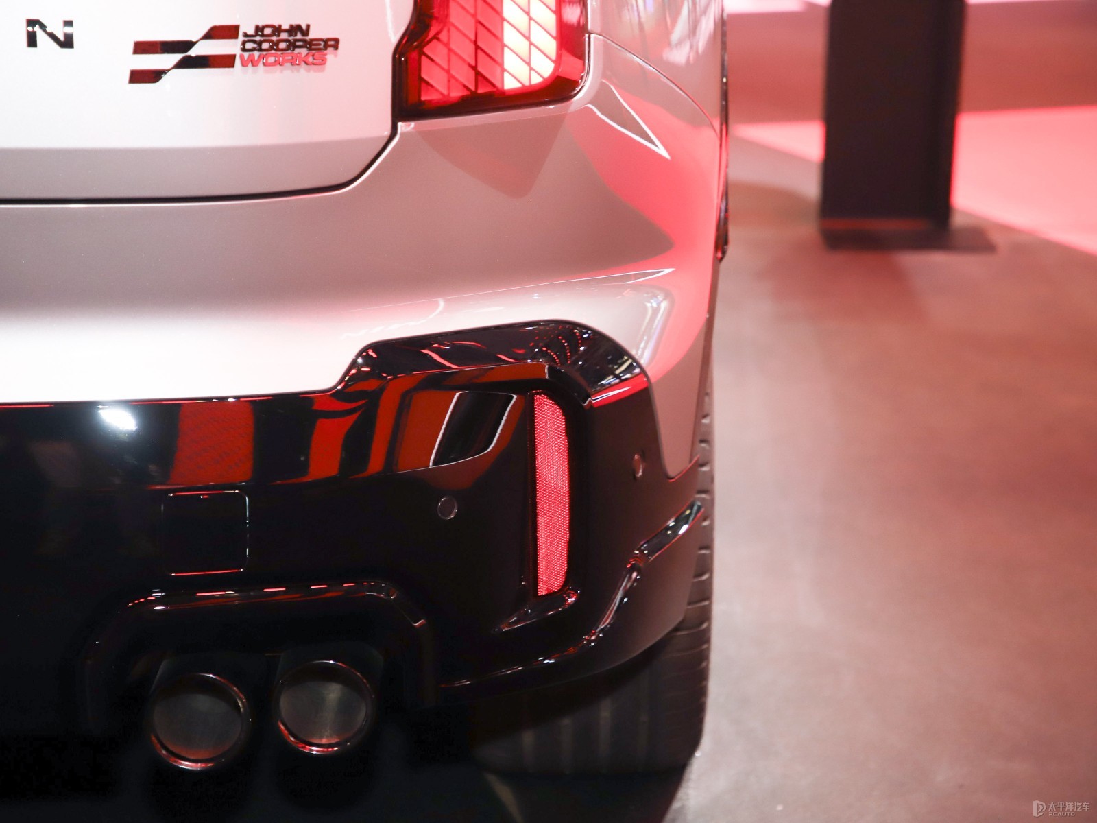 MINI JCW COUNTRYMAN外觀高清大圖