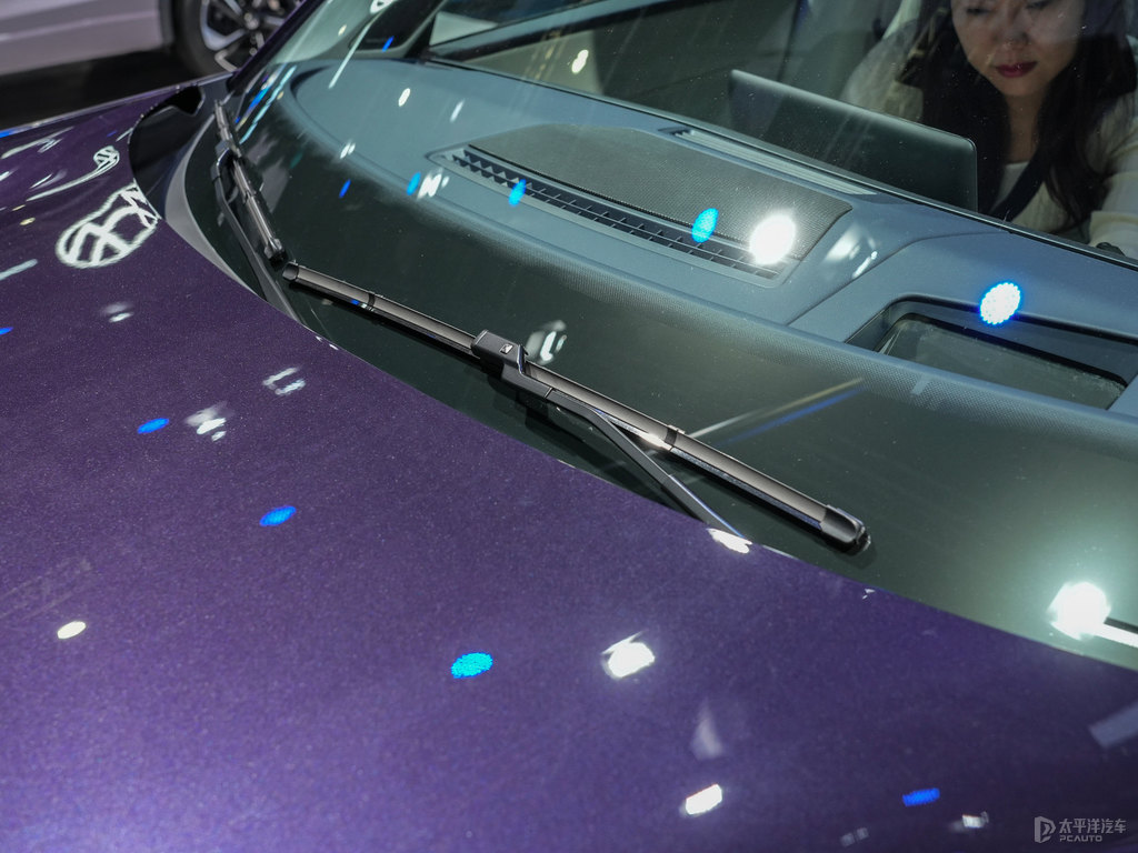 朝霞紫途昂車身外觀圖片