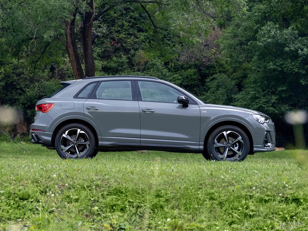 奧迪Q3整車外觀外觀圖片