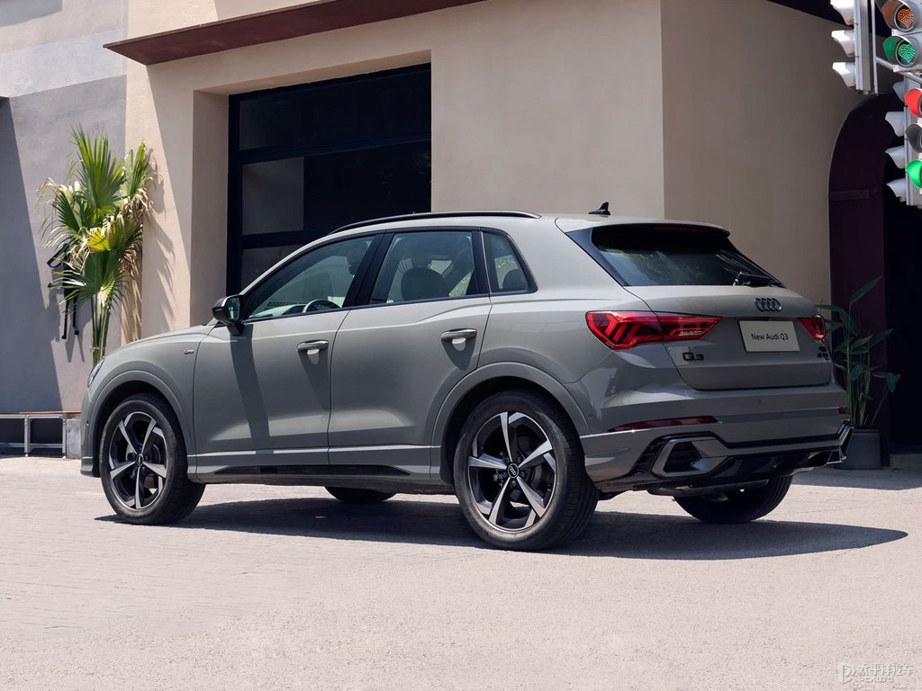 奧迪Q3整車外觀外觀圖片