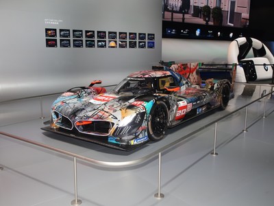 寶馬M Hybrid V8