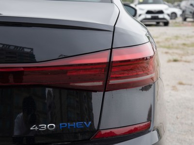 帕薩特新能源 車尾設計