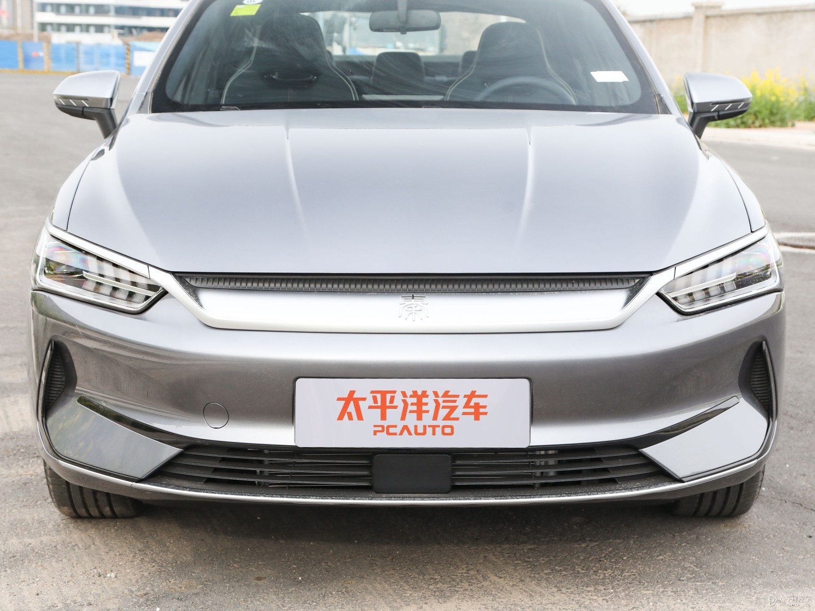 秦PLUS外觀高清大圖
