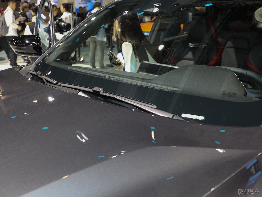 炫影灰長安CS55PLUS車身外觀圖片