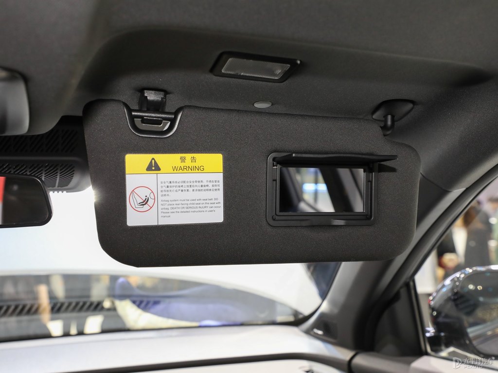 炫影灰長安CS55PLUS車廂內(nèi)飾圖片