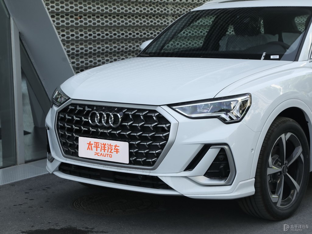 奧迪Q3車頭外觀圖片