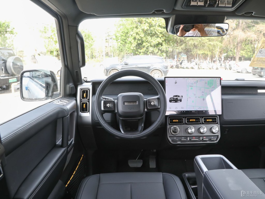 yiCAR V23п؃(ni)DƬ