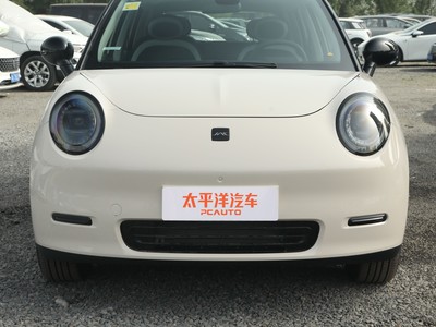 釔為3 前臉設(shè)計