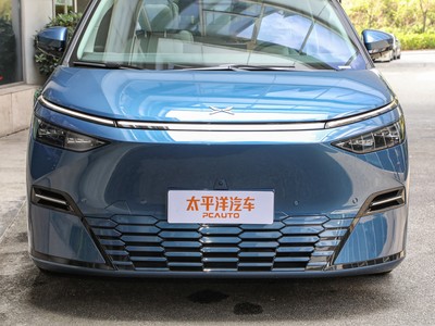 小鵬X9最新價(jià)格2025款大公開(kāi)，買(mǎi)車(chē)不花冤枉錢(qián)！