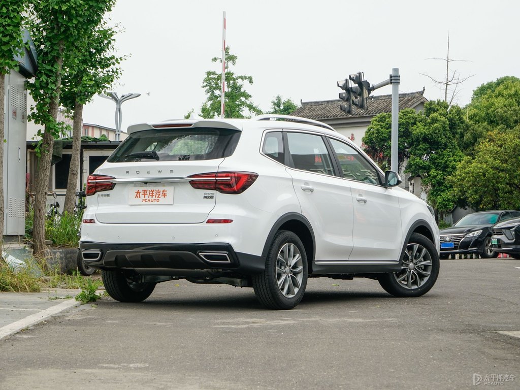 月光白榮威RX5整車外觀外觀圖片