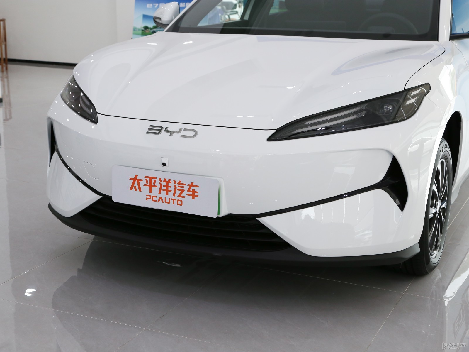 比亞迪e7外觀高清大圖