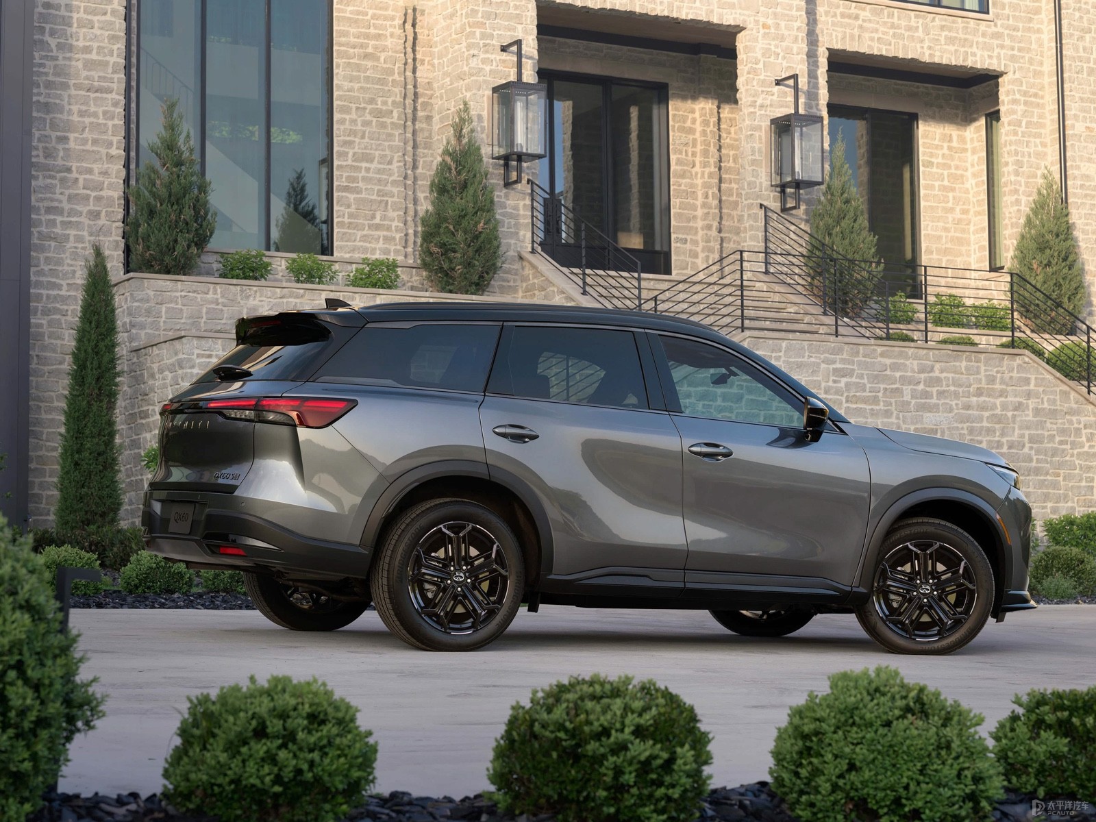 英菲尼迪QX60(進(jìn)口)外觀高清大圖
