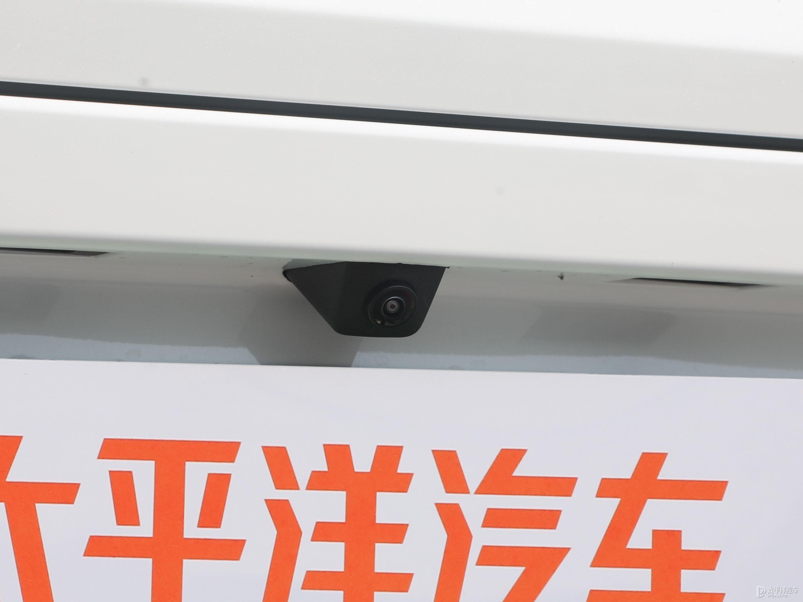 理想L6外觀高清大圖